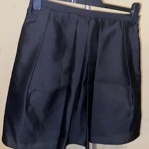 Burberry Women’s Black Pleated Silk Blend Skirt